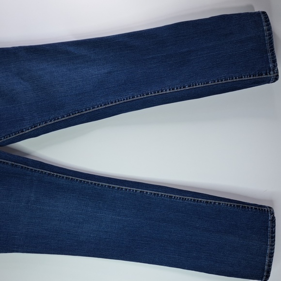 Wrangler Q-Baby No Gap Waistband Bootcut Blue Jeans Size  9/10 x 32 - Picture 7 of 17